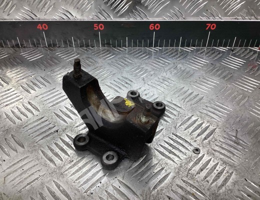 Кронштейн полуоси  Ford Mondeo III 2003-2007 рестайлинг