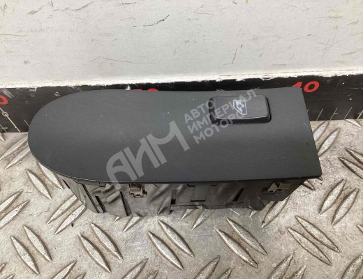 Кнопка стеклоподъемника переднего правого MAN TGL I 2005-2020  MAN TGL TGL I 2005-2020