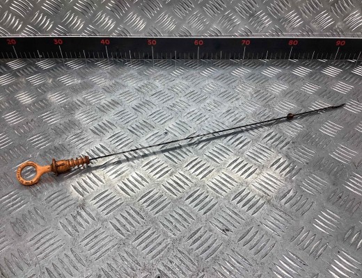 Щуп двигателя Volkswagen Passat B5+ (3B) 2000-2005 рестайлинг  Volkswagen Passat Passat B5+ (3B) 2000-2005 рестайлинг