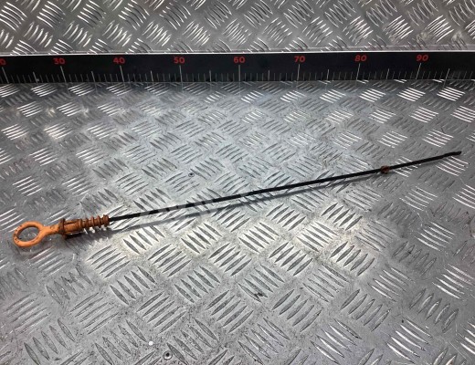 Щуп двигателя Volkswagen Passat B5+ (3B) 2000-2005 рестайлинг  Volkswagen Passat Passat B5+ (3B) 2000-2005 рестайлинг