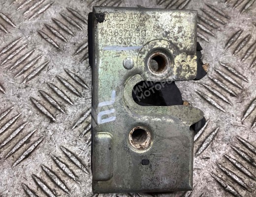 Замок двери передней левой  Audi 100 C3 1982-1991