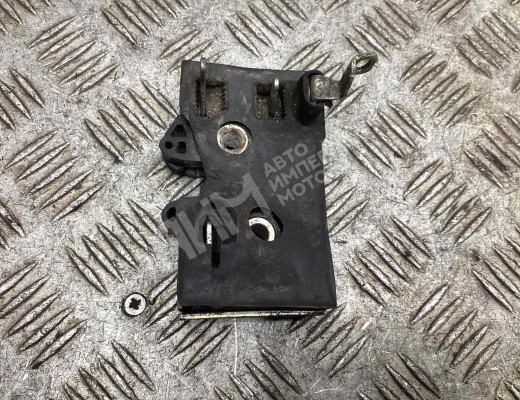 Замок двери передней левой Audi 80 B3 (89) 1986-1991  Audi 80 80 B3 (89) 1986-1991