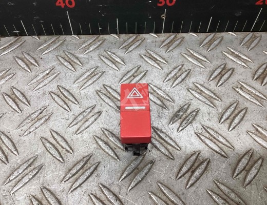 Кнопка аварийной сигнализации MAN TGS I 2007-2020  MAN TGS TGS I 2007-2020