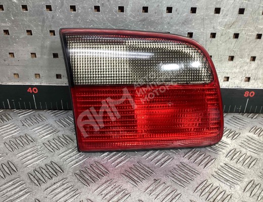 Фонарь крышки багажника правый Opel Omega B 1994-1999  Opel Omega Omega B 1994-1999