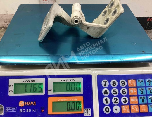 Петля двери передней правой MAN TGS I 2007-2020  MAN TGS TGS I 2007-2020