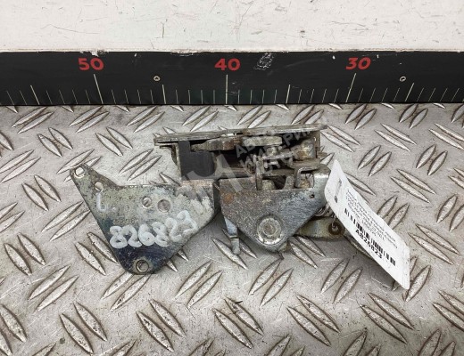 Замок двери передней левой Scania 4-series 1995-2004  Scania 4-series 4-series 1995-2004