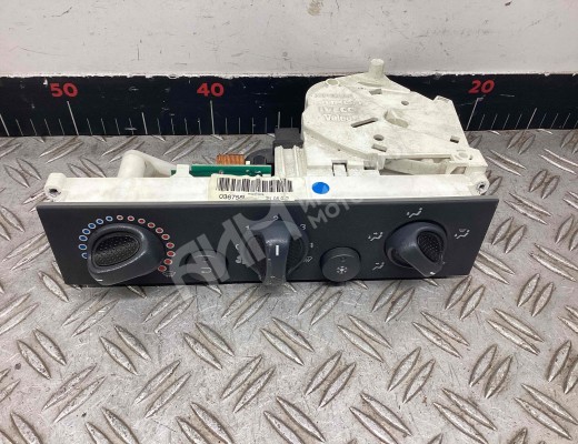 Блок управления печки/климат-контроля Iveco Eurocargo III 2008-2015  Iveco Eurocargo Eurocargo III 2008-2015