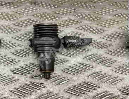 Форсунка Volkswagen Passat B5+ (3B) 2000-2005 рестайлинг  Volkswagen Passat Passat B5+ (3B) 2000-2005 рестайлинг