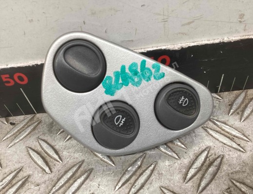 Кнопка противотуманных фар Iveco Eurocargo III 2008-2015  Iveco Eurocargo Eurocargo III 2008-2015