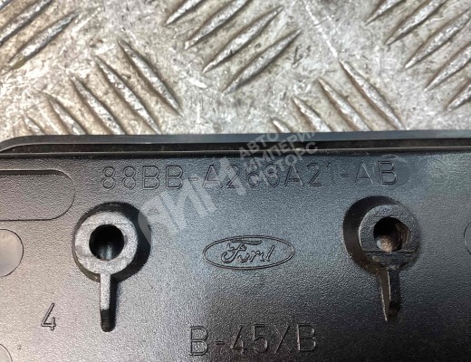 Накладка на ручку двери Ford Sierra 1982-1993  Ford Sierra Sierra 1982-1993