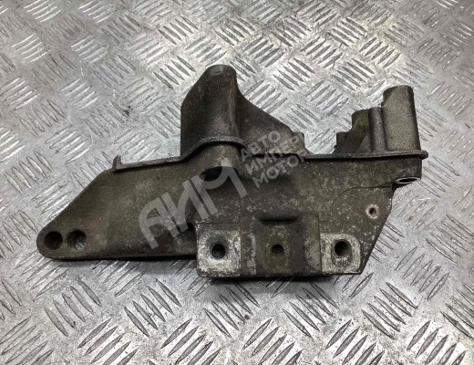 Кронштейн двигателя Volkswagen Golf IV (1J) 1997-2004  Volkswagen Golf Golf IV (1J) 1997-2004