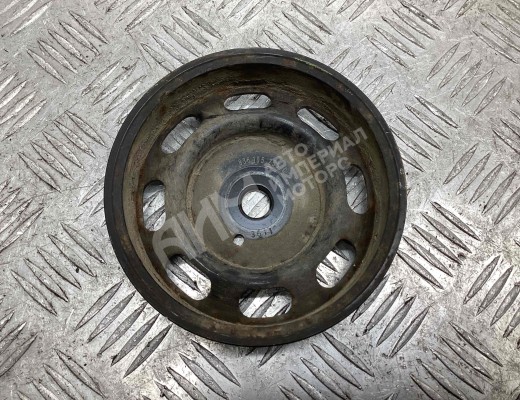 Шкив коленвала Volkswagen Golf IV (1J) 1997-2004  Volkswagen Golf Golf IV (1J) 1997-2004