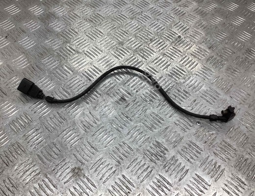 Датчик коленвала Volkswagen Golf IV (1J) 1997-2004  Volkswagen Golf Golf IV (1J) 1997-2004