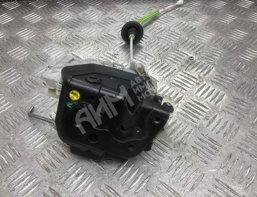 Замок двери задней левой Audi A3 II (8P) 2003-2005  Audi A3 A3 II (8P) 2003-2005