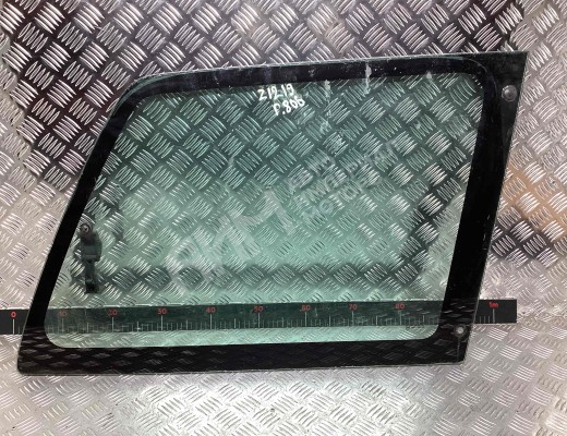 Стекло кузовное боковое правое Peugeot 806 1994-2002  Peugeot 806 806 1994-2002
