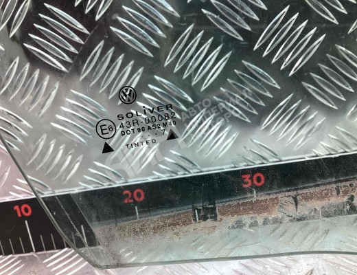 Стекло двери передней правой Volkswagen Passat B5 (3B) 1996-2000  Volkswagen Passat Passat B5 (3B) 1996-2000