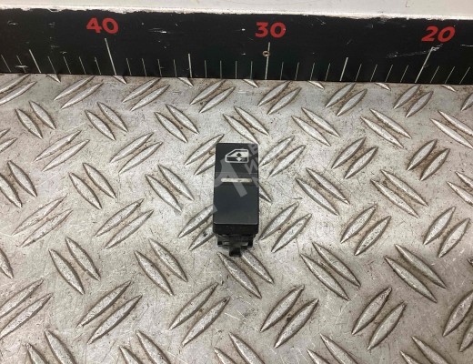 Кнопка стеклоподъемника MAN TGS I 2007-2020  MAN TGS TGS I 2007-2020