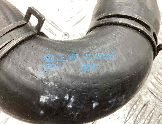 Патрубок турбины Volkswagen Golf IV (1J) 1997-2004  Volkswagen Golf Golf IV (1J) 1997-2004