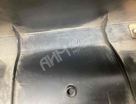 Направляющая шторки багажника (салазки) Volkswagen Golf III (1H) 1991-1997  Volkswagen Golf Golf III (1H) 1991-1997