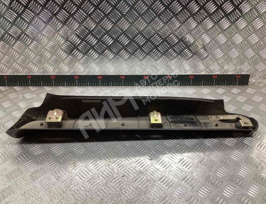 Направляющая шторки багажника (салазки) Volkswagen Golf III (1H) 1991-1997  Volkswagen Golf Golf III (1H) 1991-1997