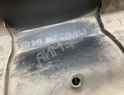 Направляющая шторки багажника (салазки) Volkswagen Golf III (1H) 1991-1997  Volkswagen Golf Golf III (1H) 1991-1997