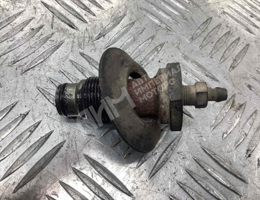 Штуцер Mercedes Vario (W670) 1996-2013  Mercedes Vario Vario (W670) 1996-2013