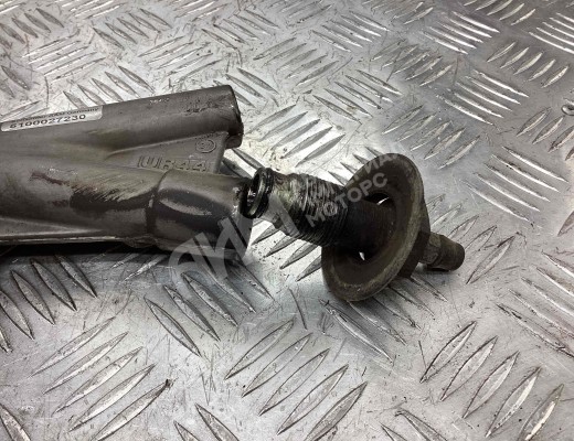 Штуцер Mercedes Vario (W670) 1996-2013  Mercedes Vario Vario (W670) 1996-2013