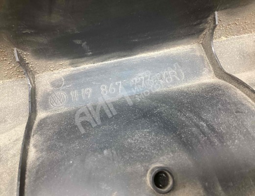 Направляющая шторки багажника (салазки) Volkswagen Golf III (1H) 1991-1997  Volkswagen Golf Golf III (1H) 1991-1997