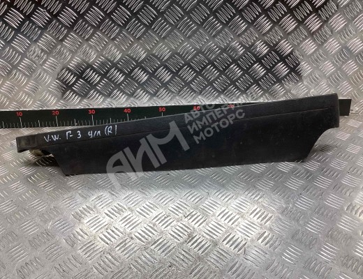 Направляющая шторки багажника (салазки) Volkswagen Golf III (1H) 1991-1997  Volkswagen Golf Golf III (1H) 1991-1997