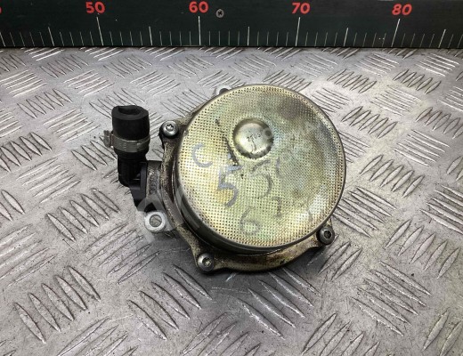 Насос вакуумный Audi A6 C5 (4B) 2001-2004 рестайлинг  Audi A6 A6 C5 (4B) 2001-2004 рестайлинг