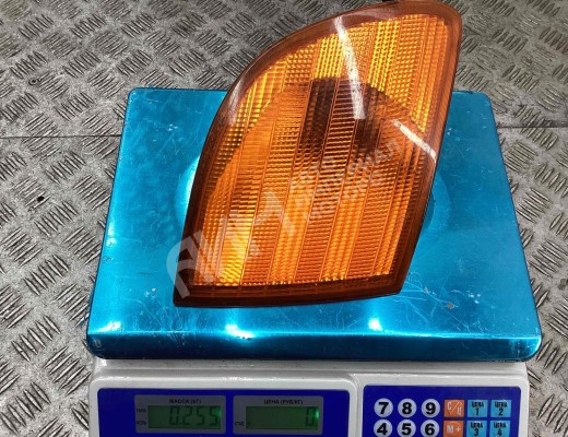 Поворотник правый Mercedes Vito I (W638) 1996-2003  Mercedes Vito Vito I (W638) 1996-2003