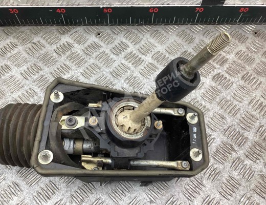 Кулиса Volkswagen Passat B5 (3B) 1996-2000  Volkswagen Passat Passat B5 (3B) 1996-2000