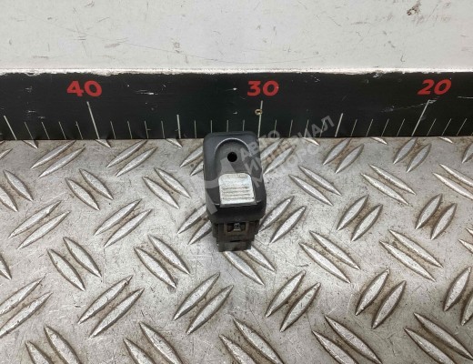 Кнопка (выключатель) Scania 4-series 1995-2004  Scania 4-series 4-series 1995-2004