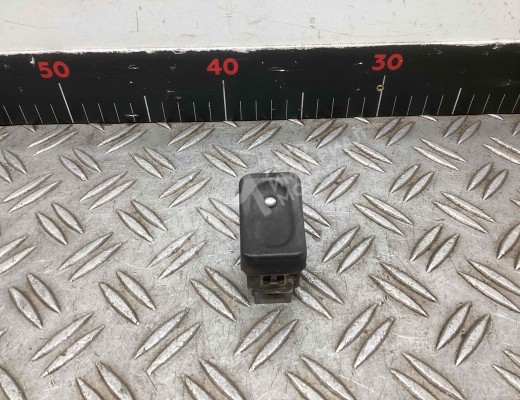 Кнопка (выключатель) Scania 4-series 1995-2004  Scania 4-series 4-series 1995-2004