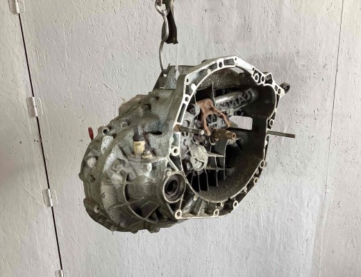 КПП механическая (МКПП) 5-ступенчатая Renault Safrane 1992-2000  Renault Safrane Safrane 1992-2000