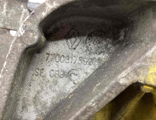 Кронштейн КПП Renault Espace III 1996-2002  Renault Espace Espace III 1996-2002