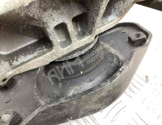 Подушка крепления КПП Renault Safrane 1992-2000  Renault Safrane Safrane 1992-2000