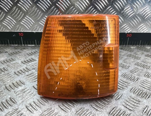 Поворотник левый  Volkswagen Transporter T4 (7D) 1990-1997