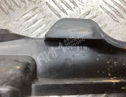 Накладка двери (крышки) багажника Volkswagen Passat B5+ (3B) 2000-2005 рестайлинг  Volkswagen Passat Passat B5+ (3B) 2000-2005 рестайлинг