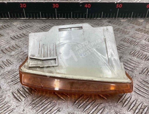 Поворотник правый Volkswagen Transporter T4 (7D) 1990-1997  Volkswagen Transporter Transporter T4 (7D) 1990-1997