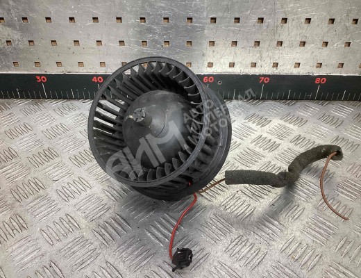 Моторчик печки Volkswagen Golf III (1H) 1991-1997  Volkswagen Golf Golf III (1H) 1991-1997