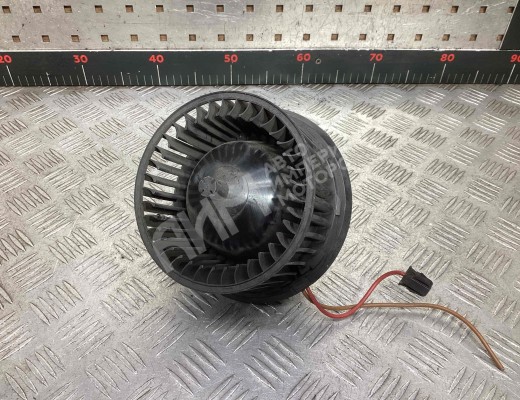 Моторчик печки Volkswagen Golf III (1H) 1991-1997  Volkswagen Golf Golf III (1H) 1991-1997