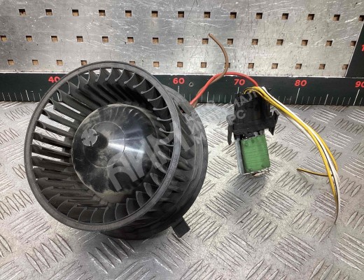 Моторчик печки Volkswagen Golf III (1H) 1991-1997  Volkswagen Golf Golf III (1H) 1991-1997