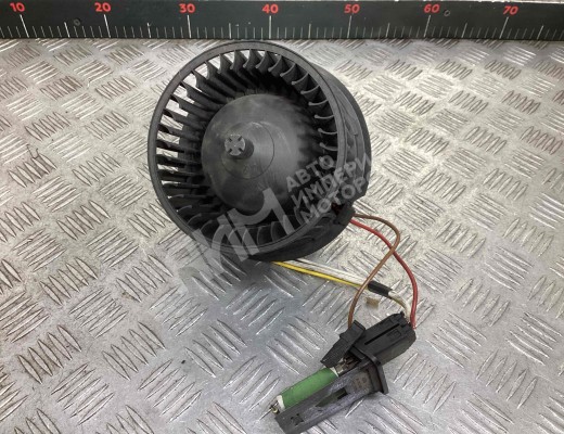 Моторчик печки Volkswagen Golf III (1H) 1991-1997  Volkswagen Golf Golf III (1H) 1991-1997