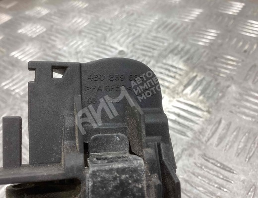 Ручка наружная передняя правая Audi A6 C5 (4B) 2001-2004 рестайлинг  Audi A6 A6 C5 (4B) 2001-2004 рестайлинг