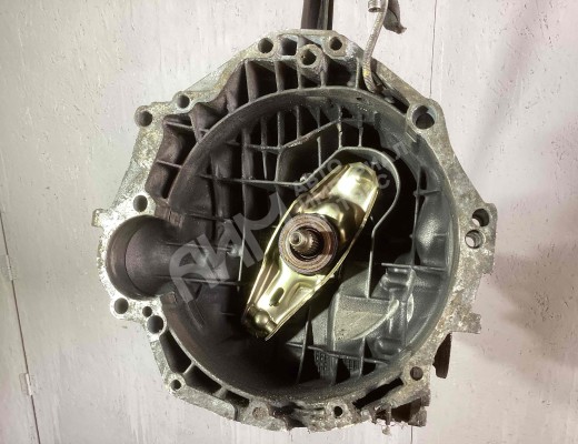 КПП механическая (МКПП) 5-ступенчатая Volkswagen Passat B5 (3B) 1996-2000  Volkswagen Passat Passat B5 (3B) 1996-2000