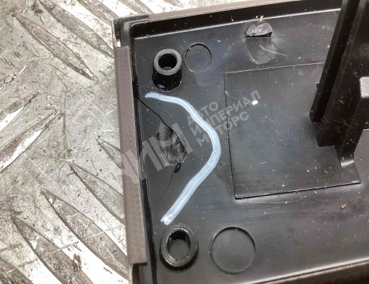 Накладка декоративная на торпедо Audi A6 C5 (4B) 1997-2001  Audi A6 A6 C5 (4B) 1997-2001