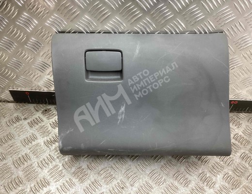 Бардачок Seat Ibiza III (6L) 2002-2008  Seat Ibiza Ibiza III (6L) 2002-2008