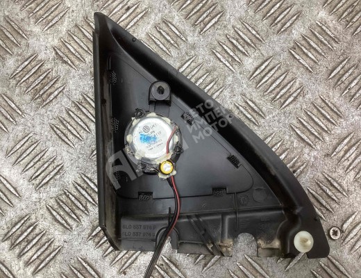 Накладка на зеркало правое Seat Ibiza III (6L) 2002-2008  Seat Ibiza Ibiza III (6L) 2002-2008