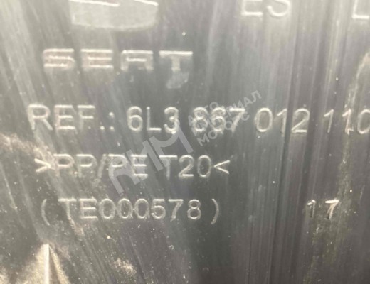 Обшивка двери передней правой (дверная карта) Seat Ibiza III (6L) 2002-2008  Seat Ibiza Ibiza III (6L) 2002-2008